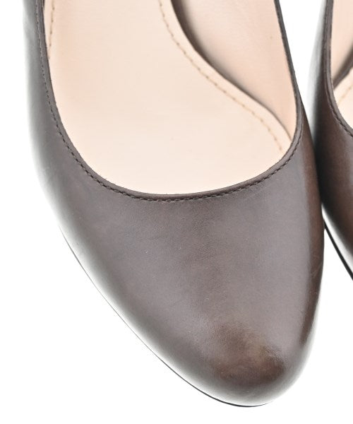 PRADA Pumps/Heels