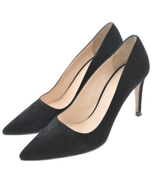 PRADA Pumps/Heels