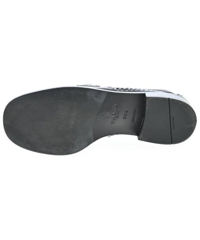 PRADA Dress shoes/Loafers