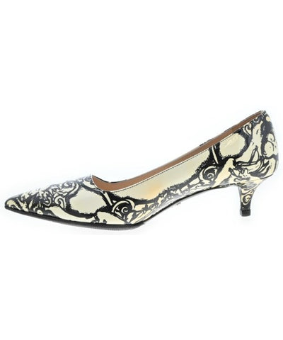 PRADA Pumps/Heels