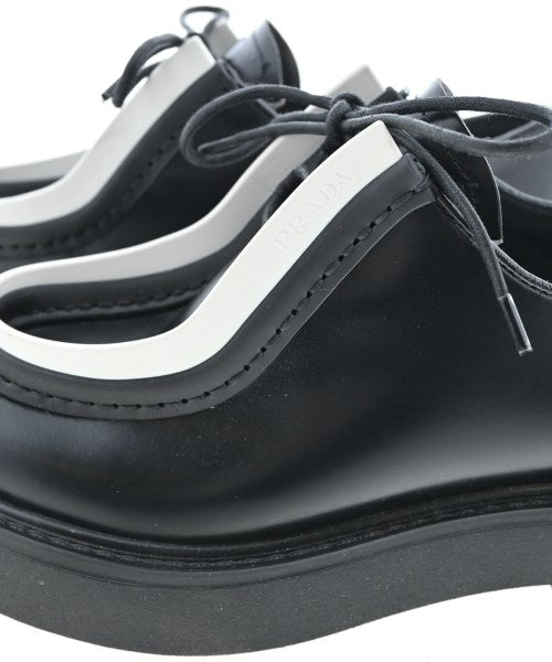 PRADA Dress shoes/Loafers
