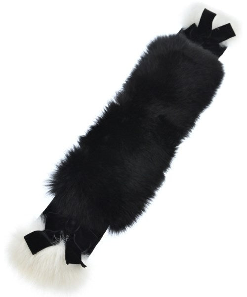 FENDI Winter scarves