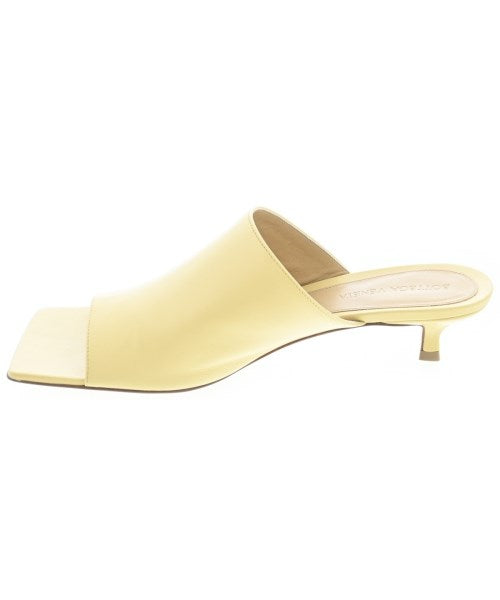 BOTTEGA VENETA Sandals