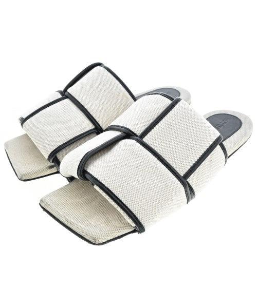 BOTTEGA VENETA Sandals