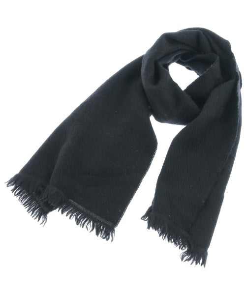 GIORGIO ARMANI Winter scarves