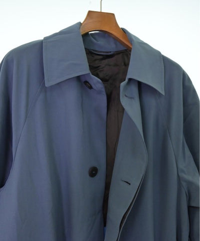 Salvatore Ferragamo Soutien collar coats