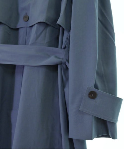 Salvatore Ferragamo Soutien collar coats