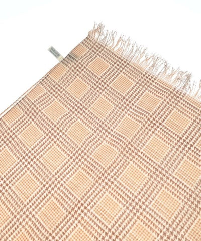 LUIGI BORRELLI Winter scarves