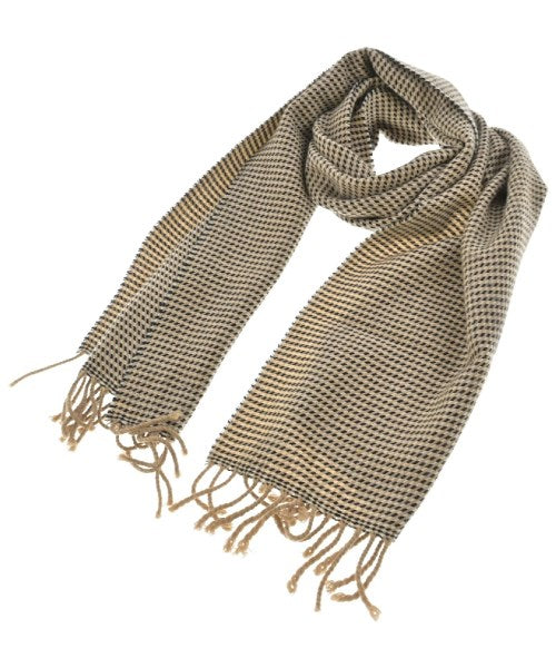 ARMANI COLLEZIONI Winter scarves