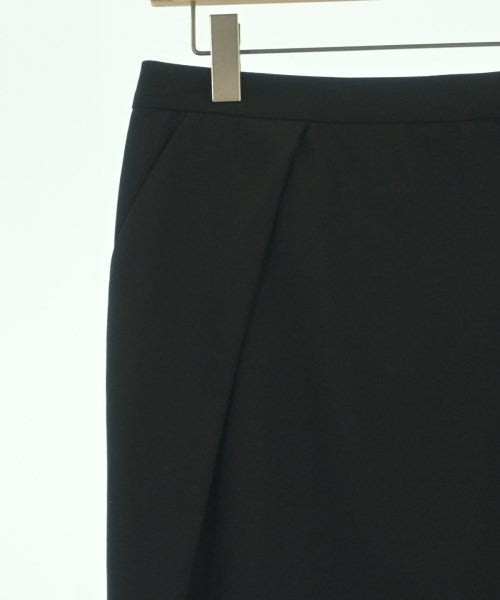 ARMANI COLLEZIONI Knee length skirts