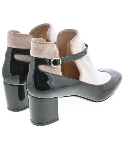 VALENTINO GARAVANI Booties