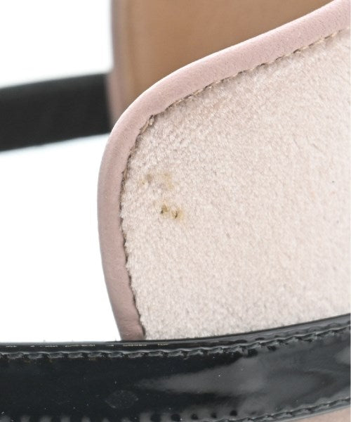 VALENTINO GARAVANI Booties