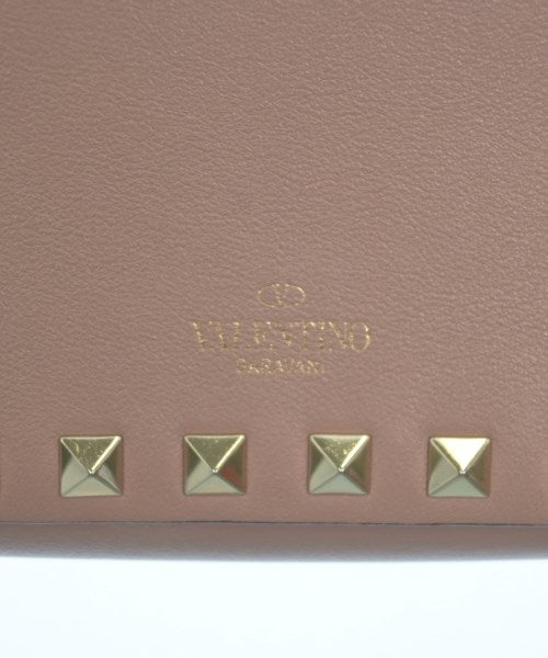 VALENTINO GARAVANI Shoulder bags