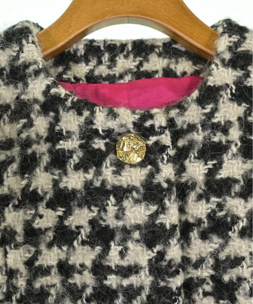 NINA RICCI Collarless jackets