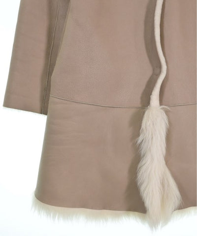 HIROKO KOSHINO Sheepskin coats