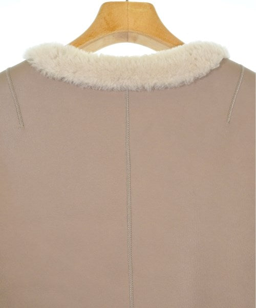 HIROKO KOSHINO Sheepskin coats