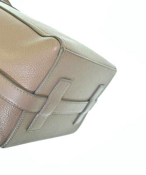 J&M DAVIDSON Shoulder bags