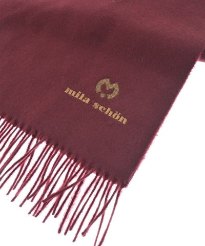 Mila Schon Stoles