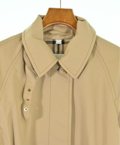 BURBERRY Soutien collar coats