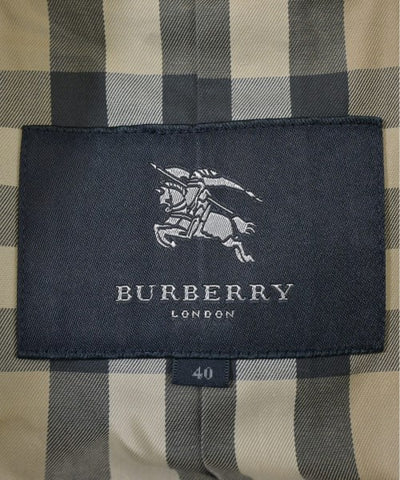 BURBERRY Soutien collar coats
