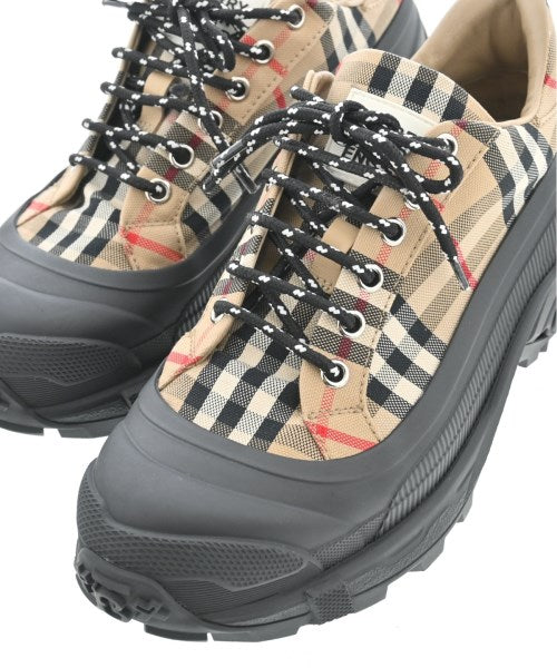 BURBERRY Sneakers