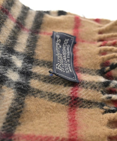 BURBERRY Winter scarves