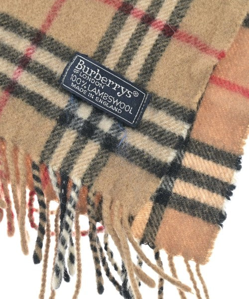 BURBERRY Winter scarves