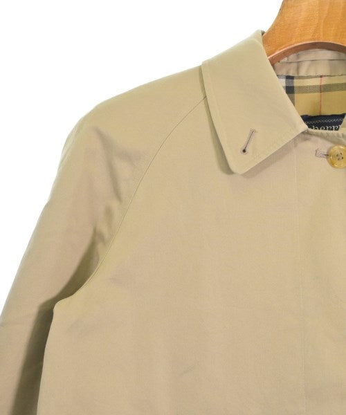 BURBERRY Soutien collar coats