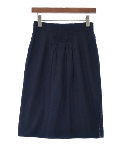 AKRIS punto Knee length skirts