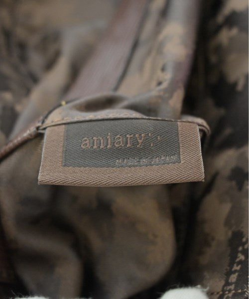 aniary Totes