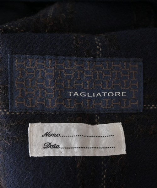 TAGLIATORE Casual shirts