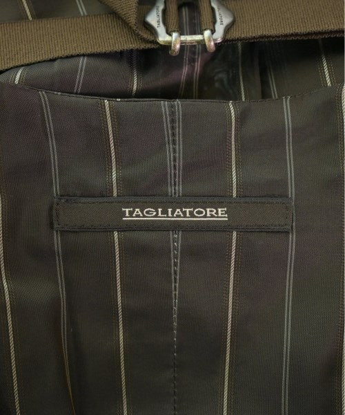 TAGLIATORE Casual shirts