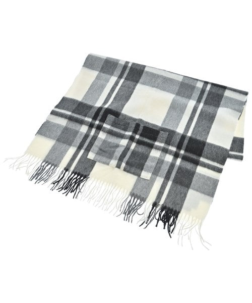 BEGG & CO Winter scarves