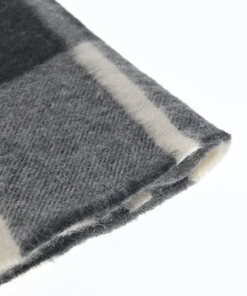 DRAKE'S Winter scarves