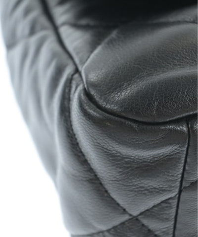 CHANEL Shoulder bags