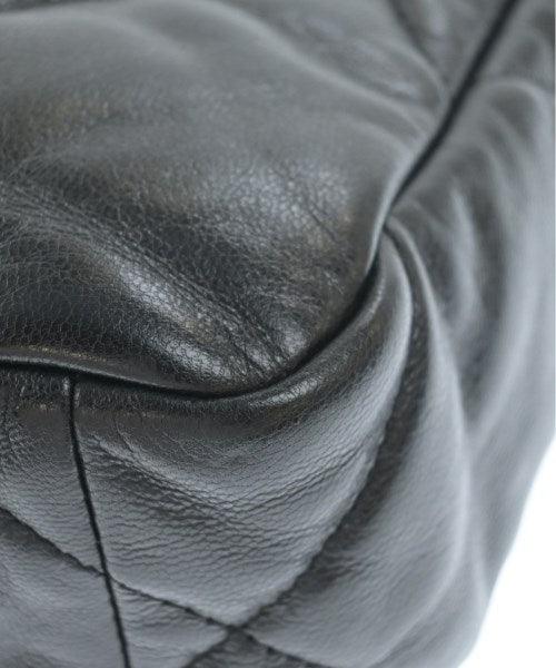 CHANEL Shoulder bags