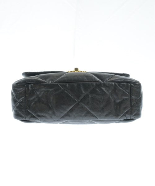 CHANEL Shoulder bags