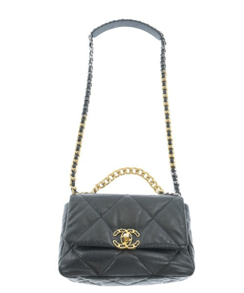 CHANEL Shoulder bags