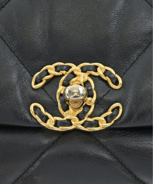 CHANEL Shoulder bags