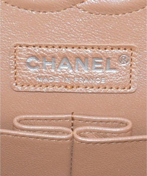 CHANEL Shoulder bags
