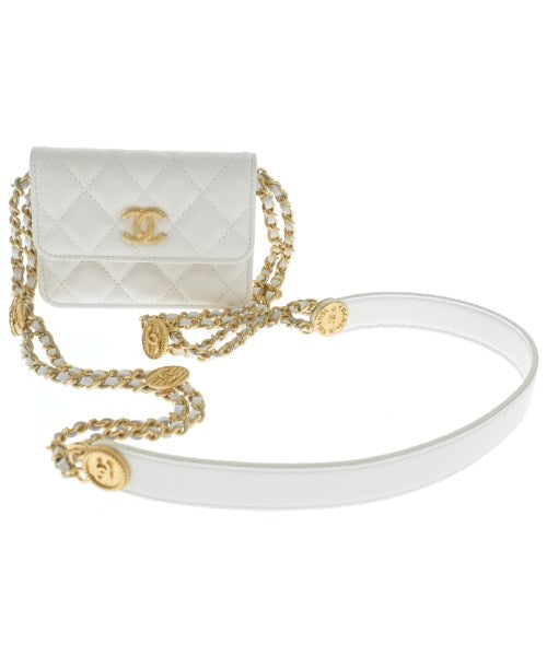 CHANEL Shoulder bags