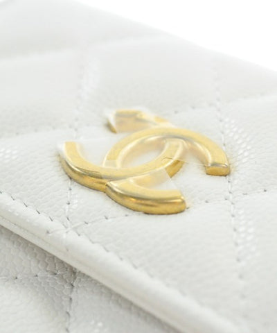 CHANEL Shoulder bags