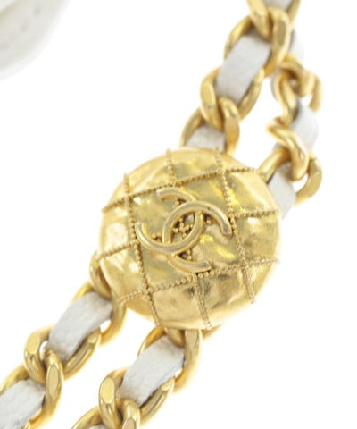 CHANEL Shoulder bags