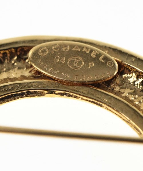 CHANEL Brooches/Corsages