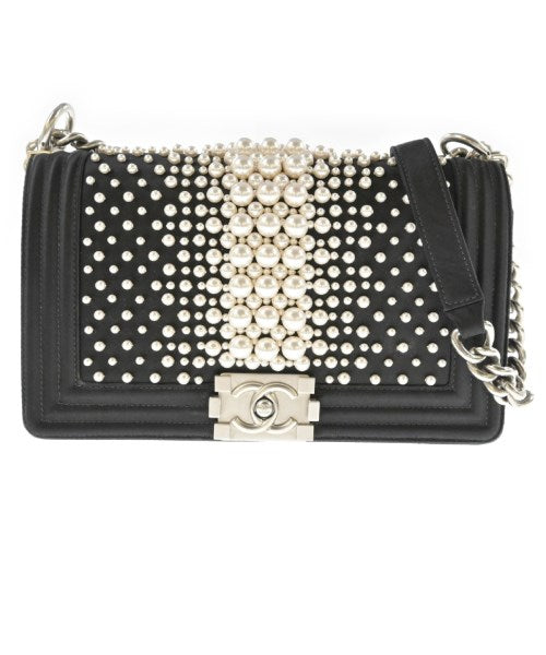 CHANEL Shoulder bags