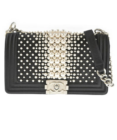 CHANEL Shoulder bags