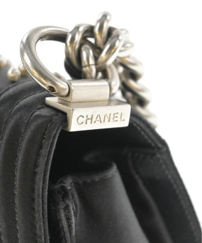 CHANEL Shoulder bags