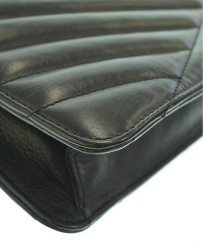 CHANEL Shoulder bags