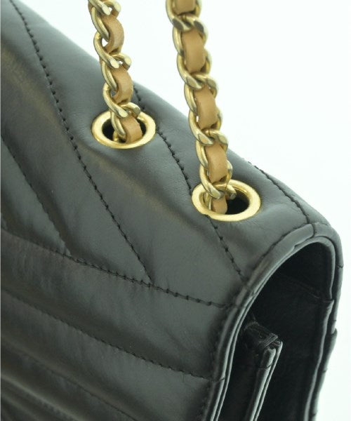 CHANEL Shoulder bags