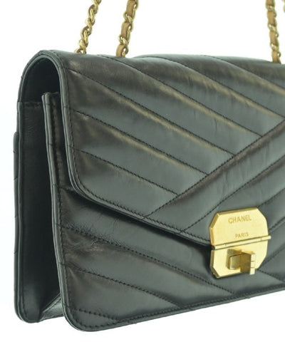 CHANEL Shoulder bags